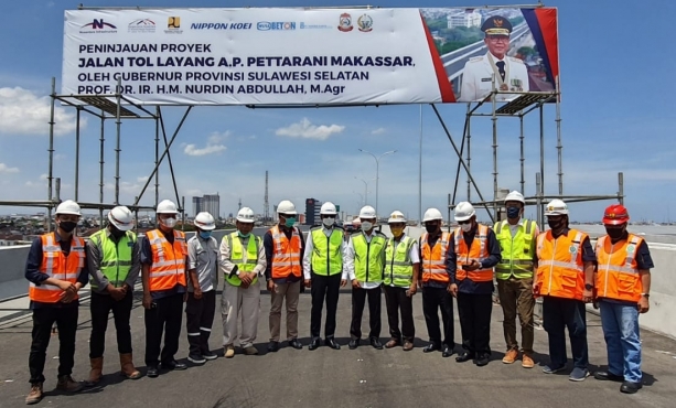 Site Visit Proyek Jalan Tol Layang A.P. Pettarani dengan Gubernur…