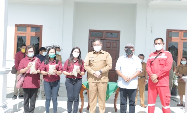 PT INPOLA MEKA ENERGI (IME) BERSAMA MASPIGASS DUKUNG PENINGKATAN MUTU DAN KUANTITAS KOPI ARABIKA SIDIKALANG, KABUPATEN DAIRI PT INPOLA MEKA ENERGI (IME) BERSAMA MASPIGASS DUKUNG PENINGKATAN MUTU DAN KUANTITAS KOPI ARABIKA SIDIKALANG, KABUPATEN DAIRI
