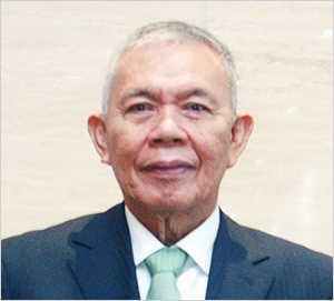 Johny J. Lumintang